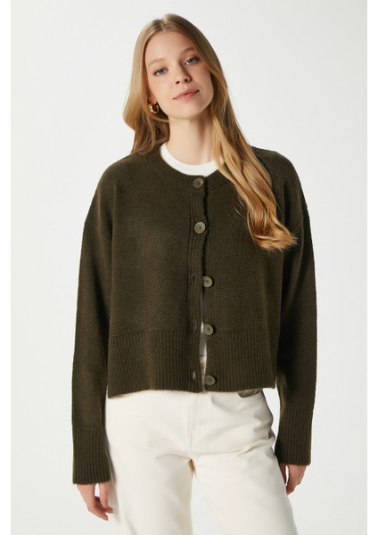 Kadın Keep Yan Yırtmaçlı Yumuşak Dokulu Haki Basic Triko Hırka 70145 fiyatları