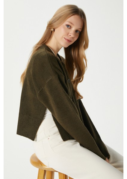 Kadın Keep Yan Yırtmaçlı Yumuşak Dokulu Haki Basic Triko Hırka 70145 modelleri