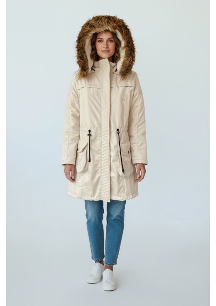 Kadın Kapüşonlu Ekru Renk Kaban