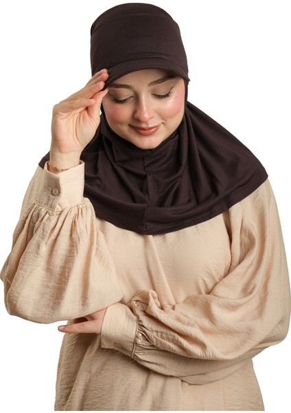 Kahve Pratik Hazır Geçmeli Şapkalı Tesettür Eşarp Viskon Düz 2513_14 modelleri