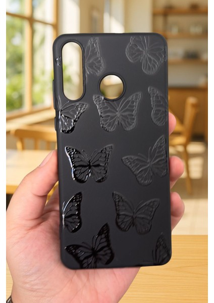 Huawei P20 Lite Uyumlu Siyah Kelebek Desenli Silikon Darbe Emici Klasik Korumalı Rubber Kılıf fiyatları