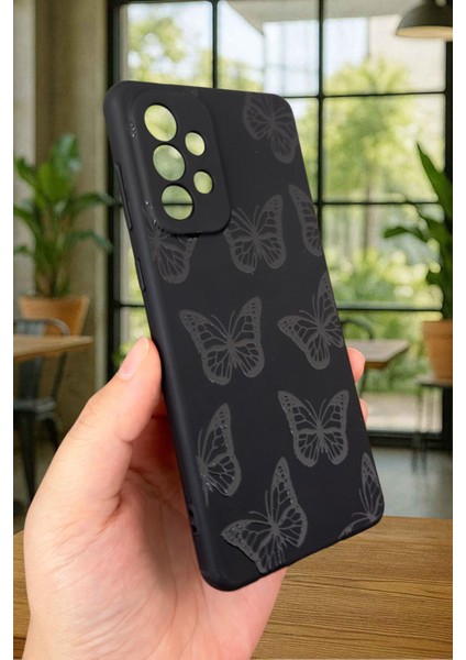 Samsung Galaxy A73 - Siyah Kelebek Desenli Silikon Darbe Emici Klasik Korumalı Rubber Kılıf modelleri