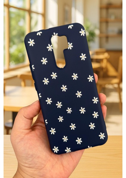 Xiaomi Redmi 9 Uyumlu Mini Papatya Desenli Silikon Darbe Emici Klasik Korumalı Rubber Kılıf