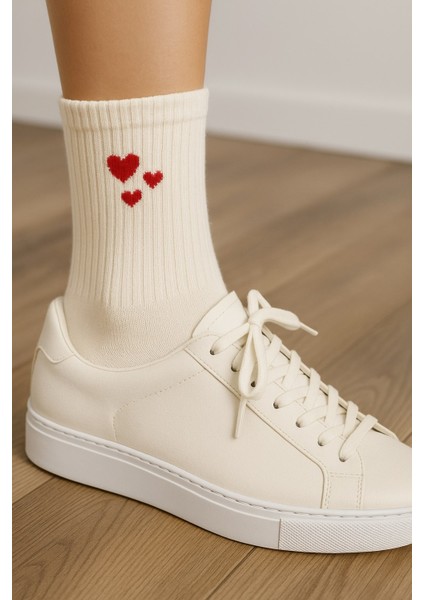 Kadın Kalp Desenli Pamuklu Kısa Çorap – Günlük Rahat Stil Tekli modelleri