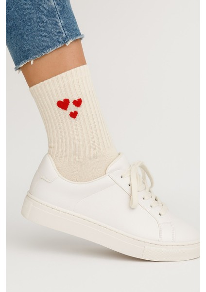 Kadın Kalp Desenli Pamuklu Kısa Çorap – Günlük Rahat Stil Tekli fırsatları