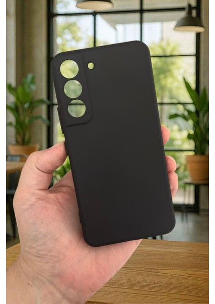 Samsung Galaxy S22 Silikon Darbe Emici Klasik Korumalı Rubber Kılıf