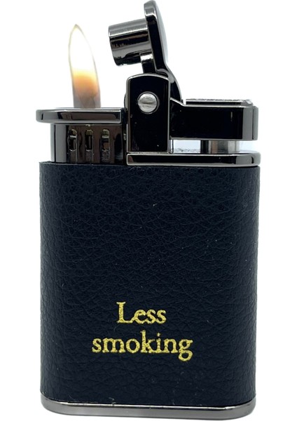 Less Smoking Deri Kaplama Benzinli Çakmak - Siyah modelleri