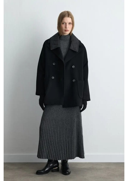 Kapitone Yakalı Yün Kaban - Siyah