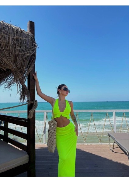 Kadın Mayo Kumaş Bağlamalı Crop ve Maxi Boy Etek Ikili Takım fırsatları