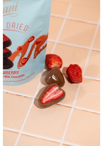 Sütlü Çikolata Kaplı Dondurularak Kurutulmuş Çilek Draje fırsatları