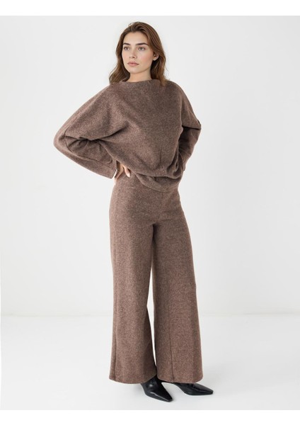 Kahve Melanj Rahat Kesim Yumuşak Dokulu Bol Paça Örme Pantolon fiyatları
