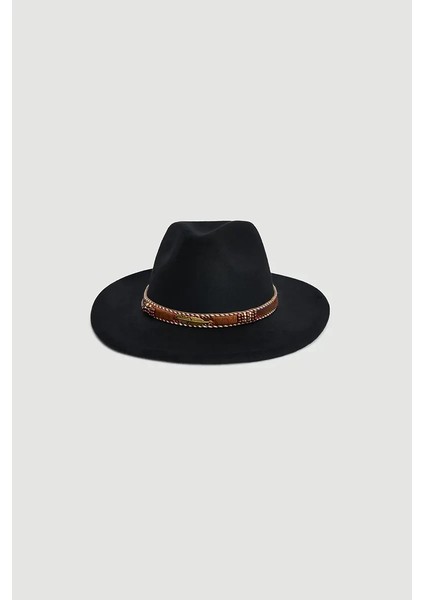 Süet Aksesuarlı Fötr Şapka - Siyah