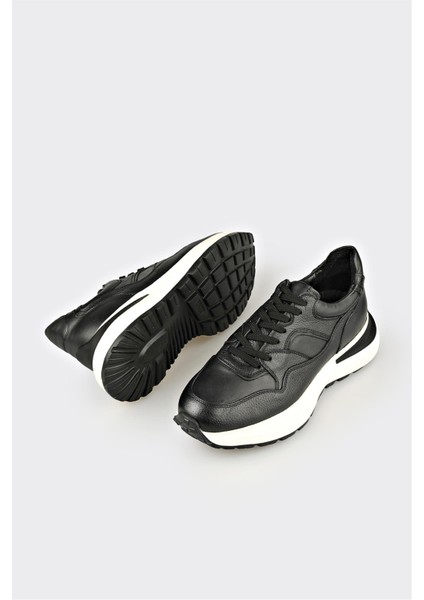 Siyah Deri Erkek Spor Ayakkabı modelleri