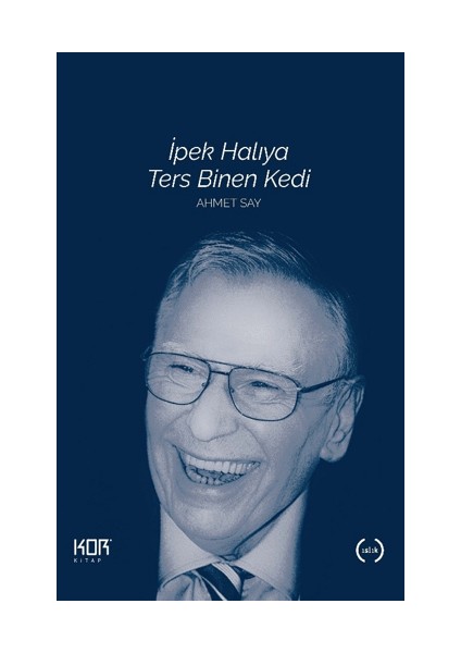 Ipek Halıya Ters Binen Kedi