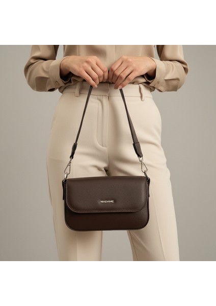 Kadın Suni Deri Askılı Omuz ve El Çantası – Zincir ve Deri Askı Seçenekli -Sade ve Şık