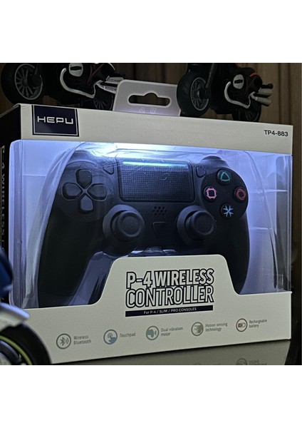 Deluxe Ps4 ve Pc Uyumlu Bluetooth Gamepad – Kablosuz Siyah Oyun Kolu & Joystick