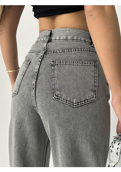 Kadın Çift Köprülü Paça Söküm Detaylı Kot Pantolon Jeans fırsatları