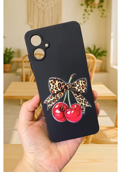 Samsung Galaxy A05 Uyumlu Kiraz Leopar Fiyonk Desenli Silikon Darbe Emici Rubber Kılıf