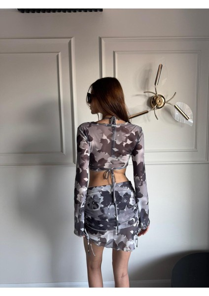 4 Lü Bikini Takımı - Pareo Etek / Pareo Üst / Alt Bikini ve Üst Bikini indirimleri