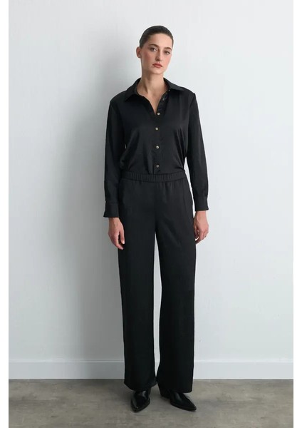 Krinkıl Bol Paça Saten Pantolon - Siyah