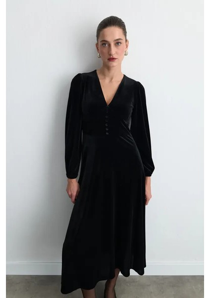 V Yakalı Uzun Kadife Elbise - Siyah fiyatları