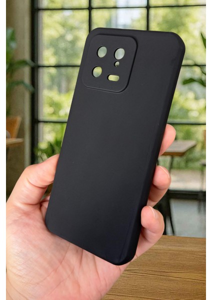 Xiaomi Mi 13 Uyumlu Silikon Darbe Emici Klasik Korumalı Rubber Kılıf fırsatları