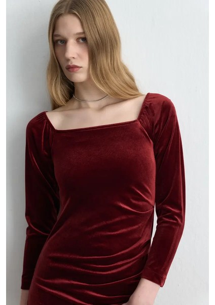 Kare Yakalı Uzun Kadife Elbise - Bordo fiyatları