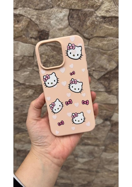 iPhone 15 Pro Max Uyumlu Hello Kity Silikon Darbe Emici Klasik Korumalı Rubber Kılıf