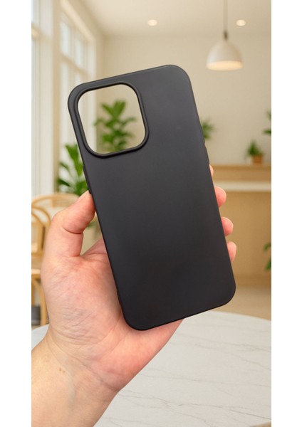 iPhone 16 Pro Max - Silikon Darbe Emici Klasik Korumalı Rubber Kılıf