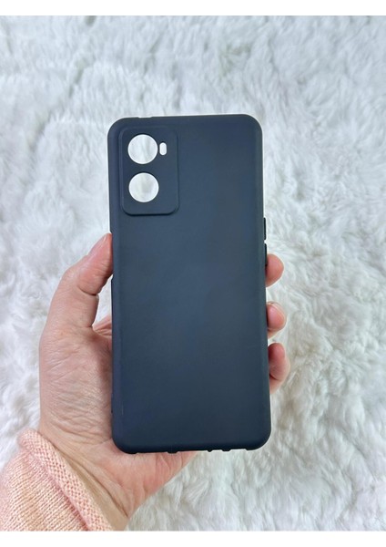 Oppo A96 - Silikon Darbe Emici Klasik Korumalı Rubber Kılıf fiyatları