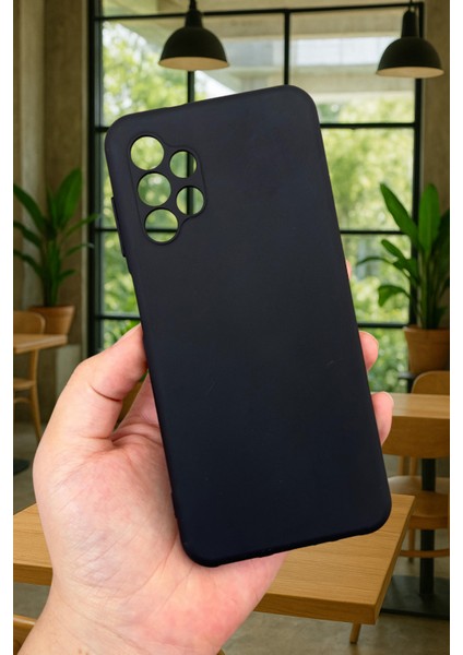 Samsung Galaxy A13 Silikon Darbe Emici Klasik Korumalı Rubber Kılıf