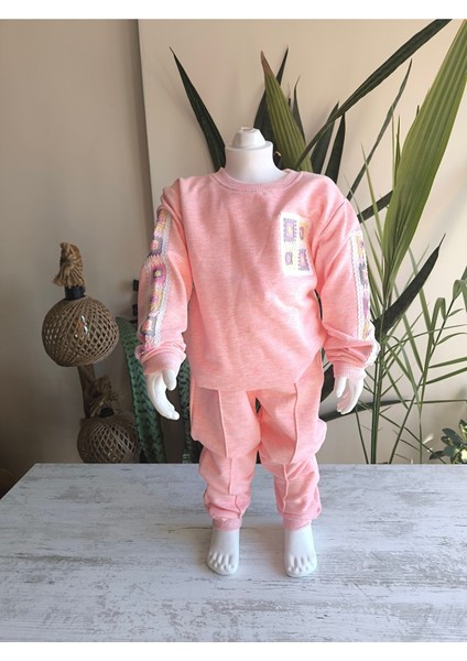 Kız Çocuk Alt Üst Takım Uzun Kollu Eşofman Rahat Şık Modern Tasarım fiyatları
