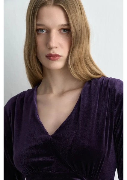 V Yaka Kadife Uzun Elbise - Mürdüm modelleri