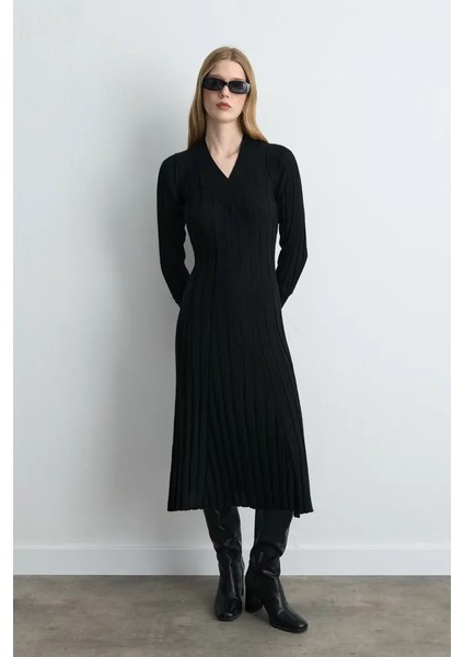 Triko Fitilli Yün Elbise - Siyah