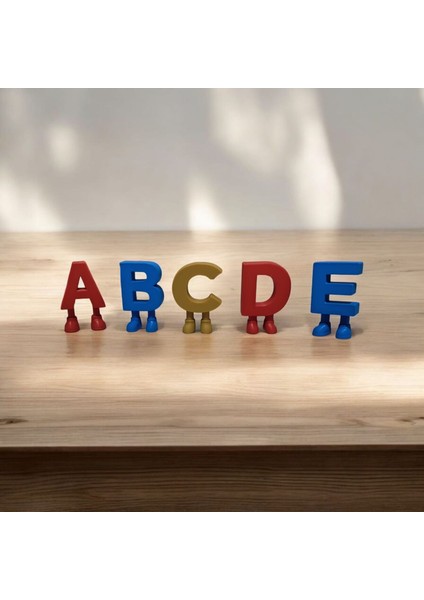 Bacaklı Harfler Eğlenceli 5’li Set | Renkli 3D Baskı Harf Figürleri | Masa Üstü Dekor