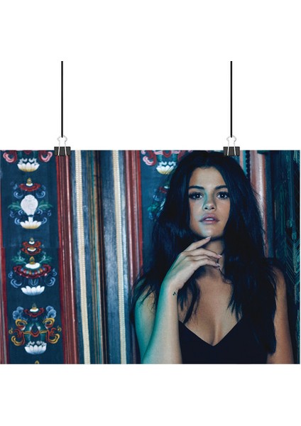 Selena Gomez Poster1 - Retro Duvar Dekoru
