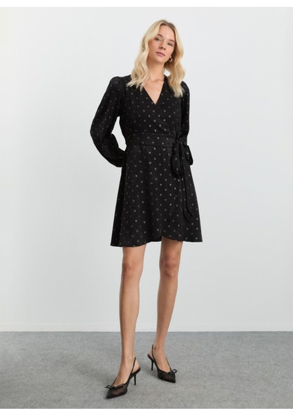 Kruvaze Yaka Çiçek Desenli Siyah Standart Kadın Elbise 25KSL7722