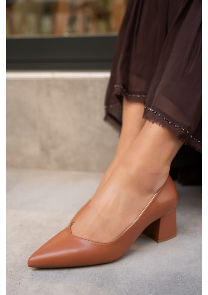 Fiona Taba Deri Kalın Topuklu Ayakkabı fiyatları