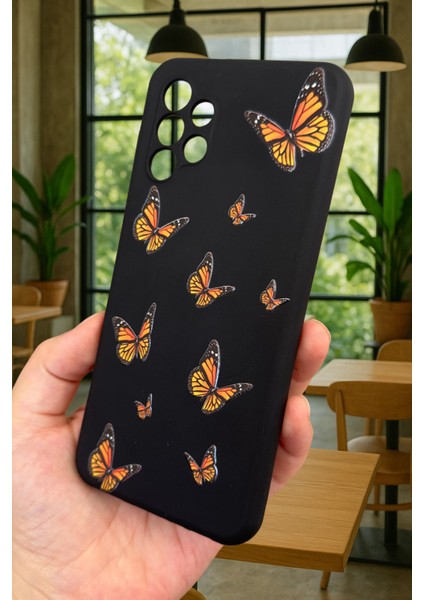 Samsung Galaxy A13 - Turuncu Kelebek Desenli Silikon Darbe Emici Klasik Korumalı Rubber Kılıf fırsatları