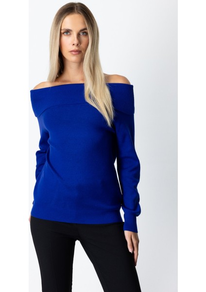 Kadın Madonna Yaka Triko Kazak 65380 Saks fiyatları