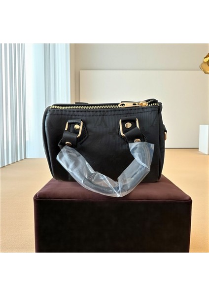 Mini Kadın El ve Omuz Çanta modelleri