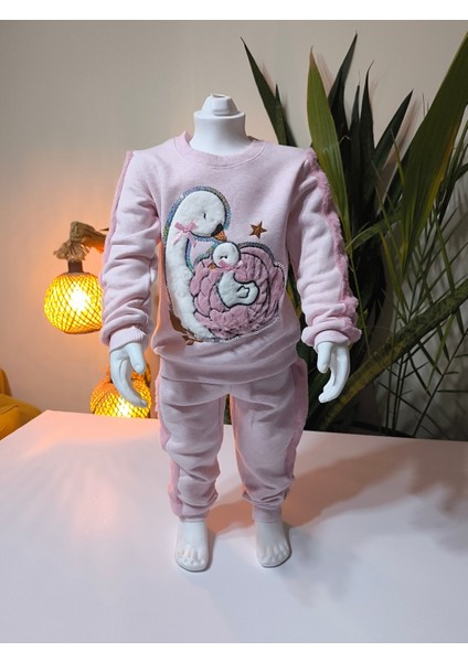 Kız Çocuk Peluş Detaylı Kabartmalı Kalın Takım Cepli %100 Pamuk fiyatları