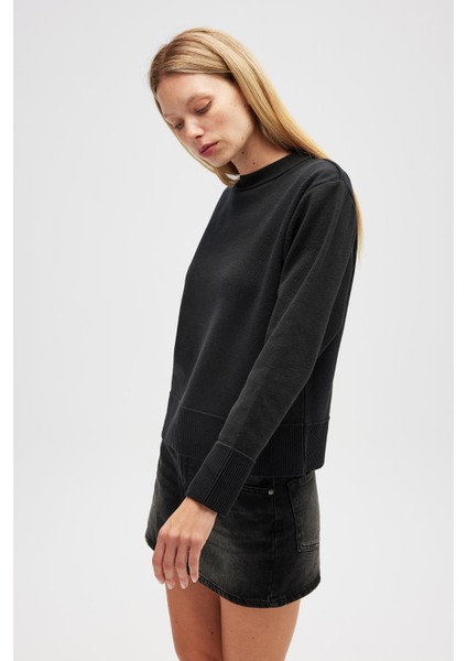 Risu, Düz Örgü Kadın Mevsimlik Triko Bisiklet Yaka Kazak - Siyah modelleri