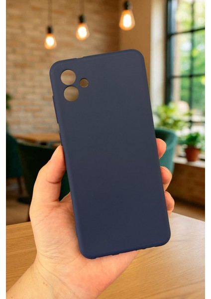 Samsung Galaxy A04 Silikon Darbe Emici Klasik Korumalı Rubber Kılıf