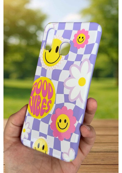 Samsung Galaxy A20 Uyumlu Good Vibes Silikon Darbe Emici Klasik Korumalı Rubber Kılıf fırsatları