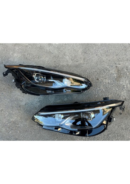 Golf 8 Tek Mercek LED Far Seti 2020-2024