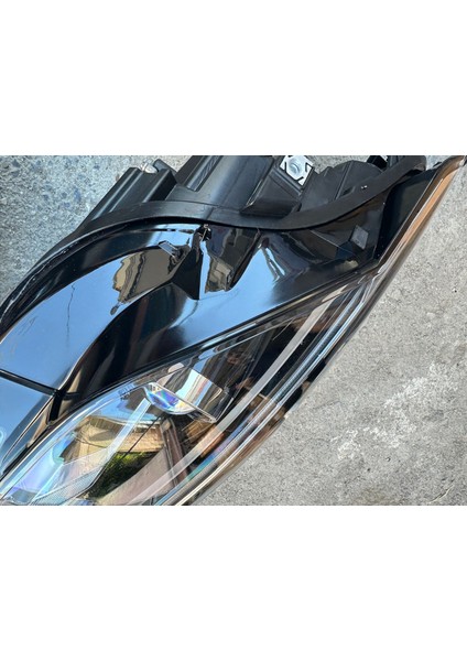 Golf 8 Tek Mercek LED Far Seti 2020-2024 modelleri