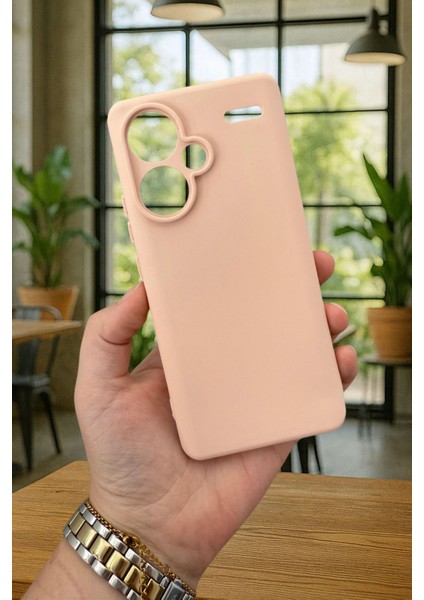 Xiaomi Redmi Note 13 Pro Plus Silikon Darbe Emici Klasik Korumalı Rubber Kılıf