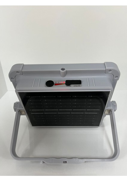 Miami Taşınabilir Solar Projektör IP44 Güneş Enerjili 3 Renk Modu Dimmerli ve Şarjlı LED Işık modelleri