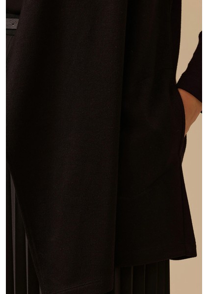 Kadın Büyük Beden Asimetrik Kesim Triko Hırka 4004 Siyah modelleri